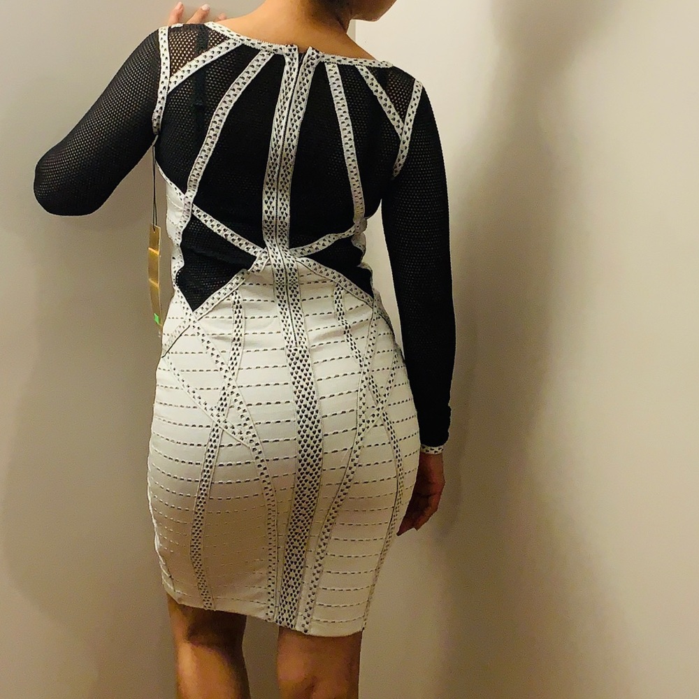 WOW COUNTURE DRESS/MEDIUM BLACK & WHITE.